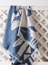 Load image into Gallery viewer, Telo mare in cotone Fish blu