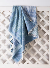 Load image into Gallery viewer, Telo mare in cotone Amon azzurro
