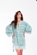 Lade das Bild in den Galerie-Viewer, Amon aquagrüner Kimono