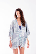 Load image into Gallery viewer, Kimono cover-up hapi light green
